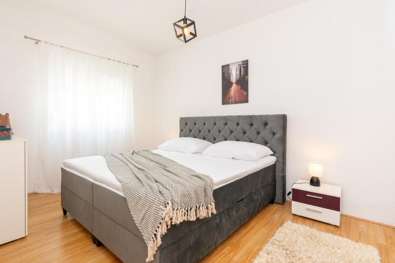 Holiday Home Bibano 비빈제 외부 사진